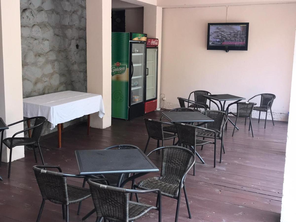 Pensiunea Paradis Băile Herculane Extérieur photo