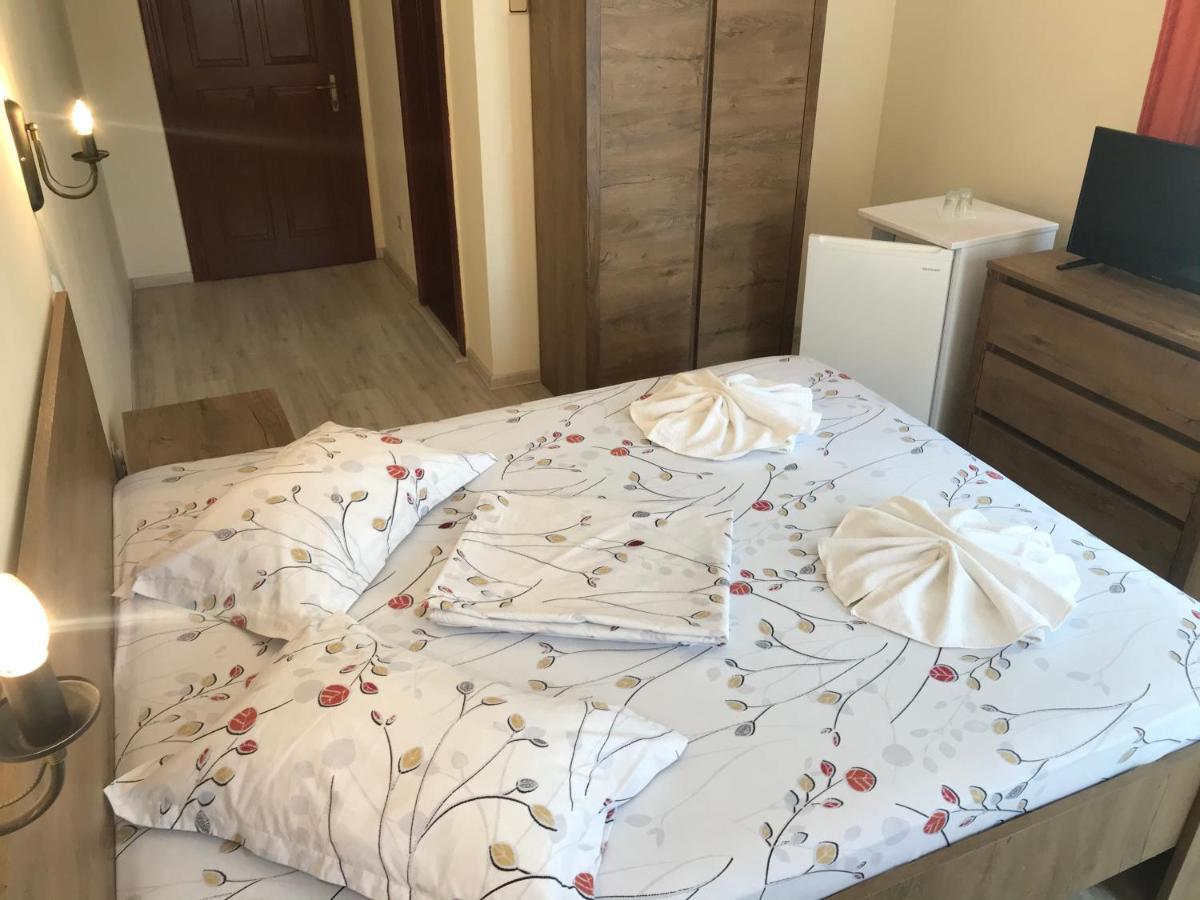 Pensiunea Paradis Băile Herculane Extérieur photo