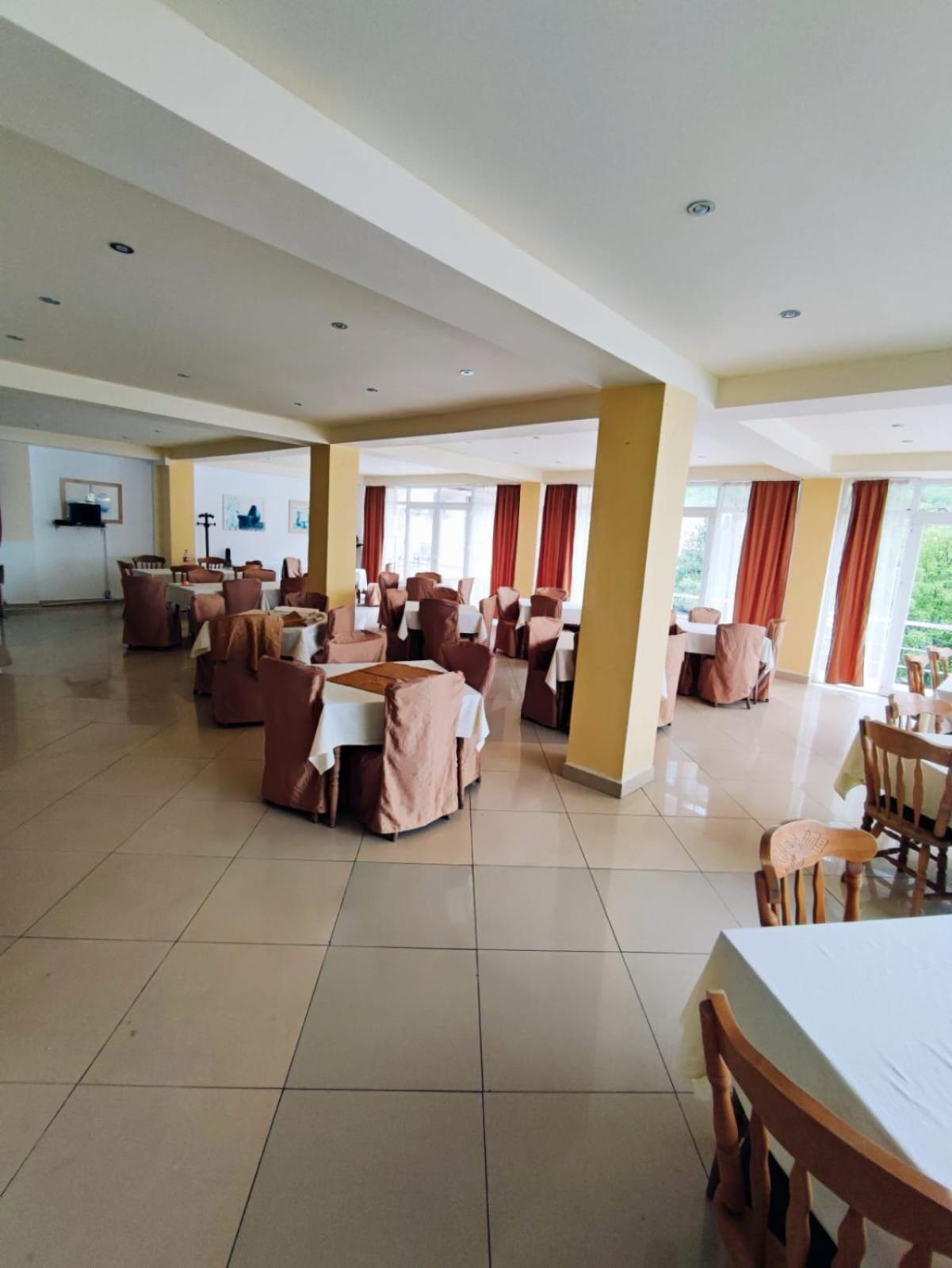 Pensiunea Paradis Băile Herculane Extérieur photo